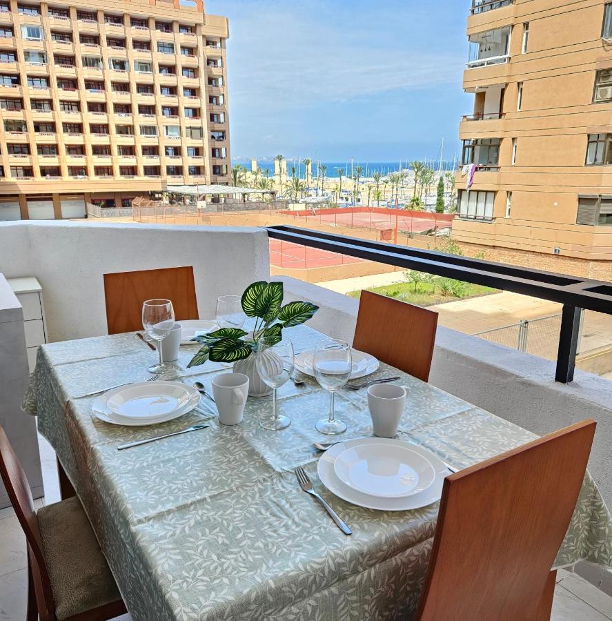 פואנגירולה Oceanview Terrace Apartment מראה חיצוני תמונה